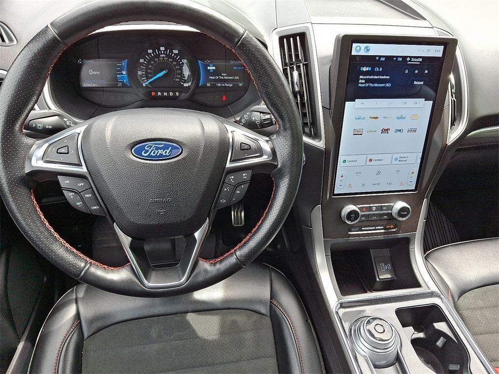 used 2021 Ford Edge car, priced at $24,988