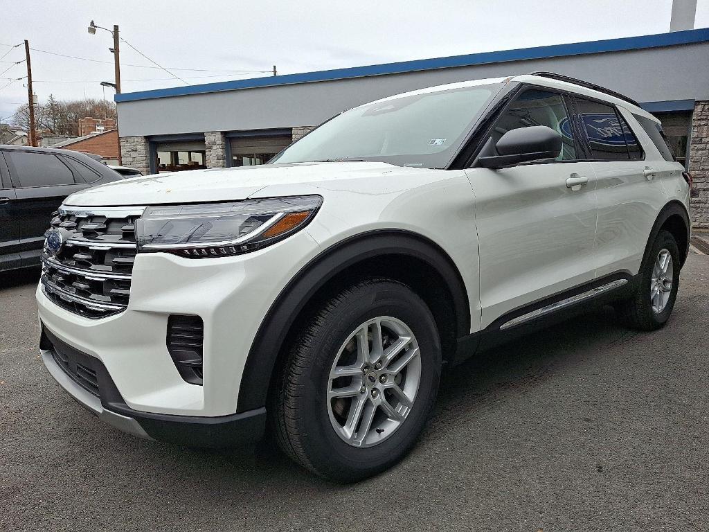 new 2025 Ford Explorer car, priced at $42,149