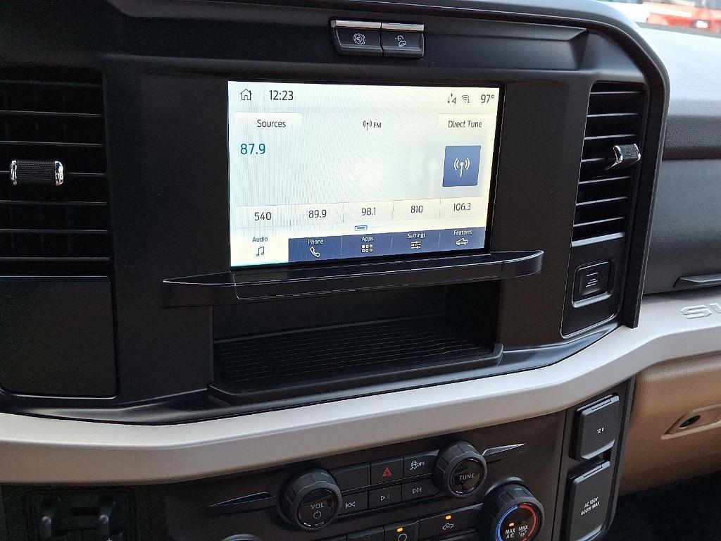 new 2025 Ford F-250 car, priced at $60,820