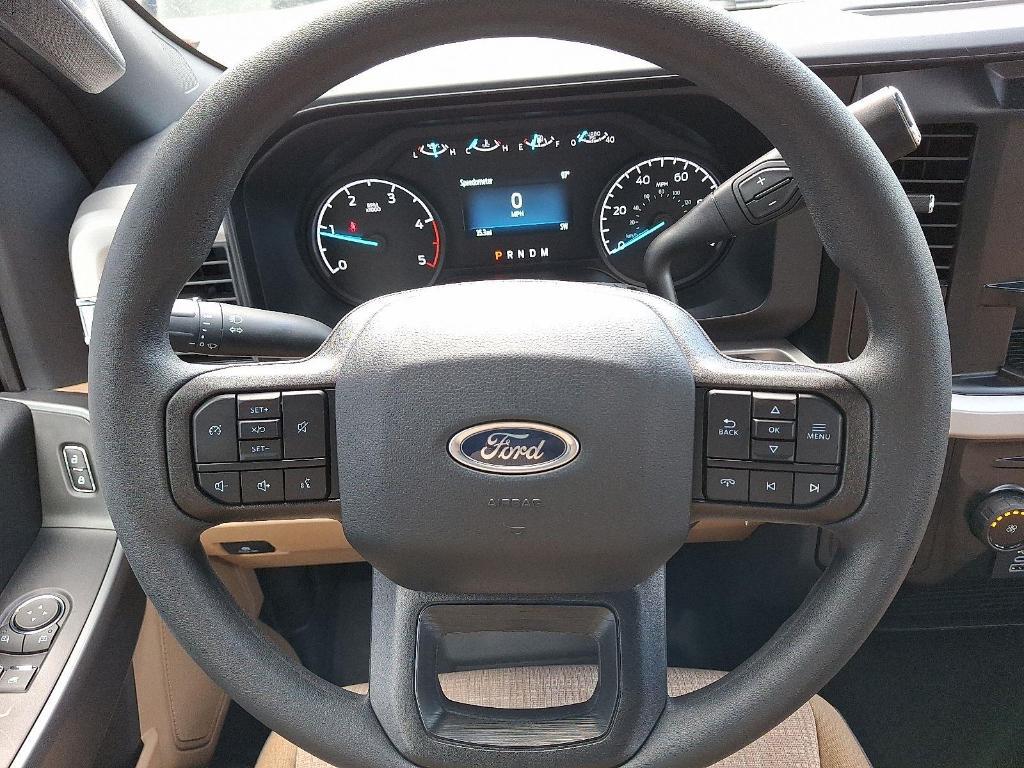 new 2025 Ford F-250 car, priced at $60,820