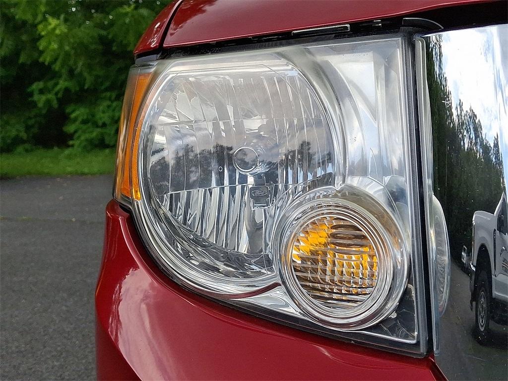 used 2009 Ford Escape car, priced at $5,988