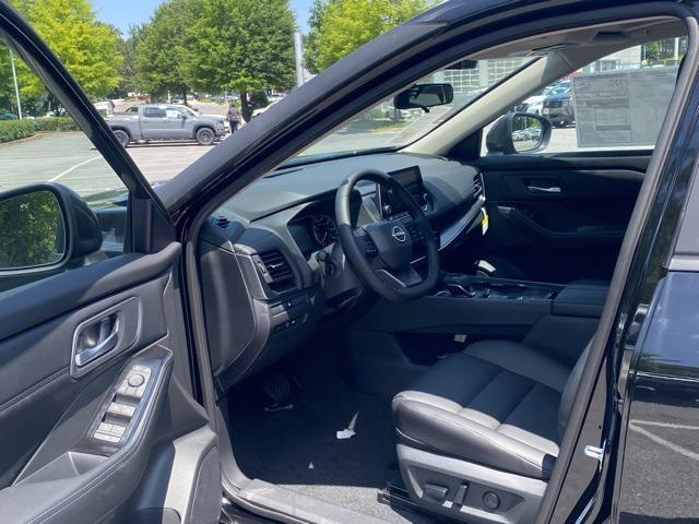 new 2025 Nissan Rogue car, priced at $33,985