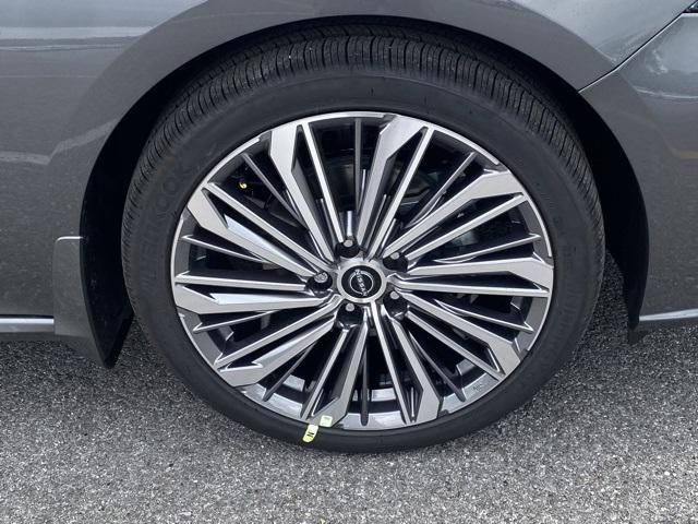 new 2025 Nissan Altima car, priced at $32,673