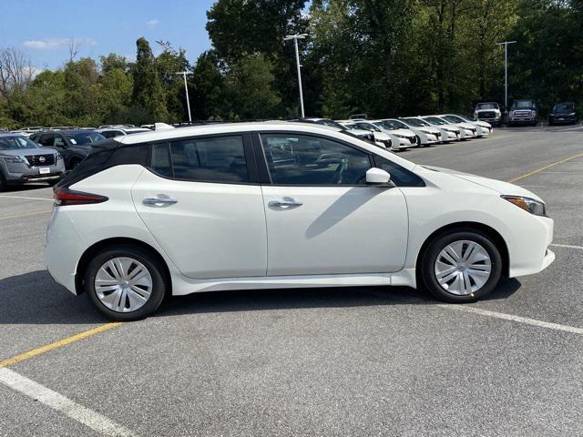 new 2025 Nissan Leaf car, priced at $30,035