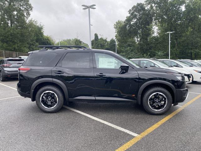 new 2024 Nissan Pathfinder car, priced at $45,204