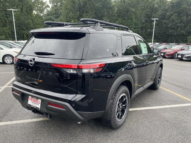 new 2024 Nissan Pathfinder car, priced at $45,204