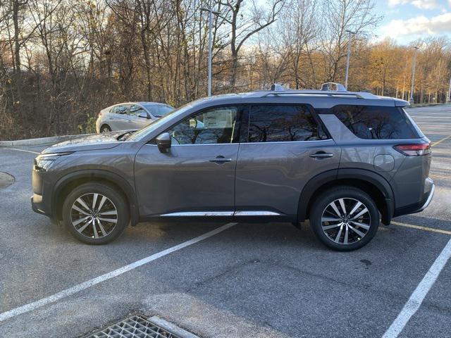 new 2025 Nissan Pathfinder car, priced at $54,715