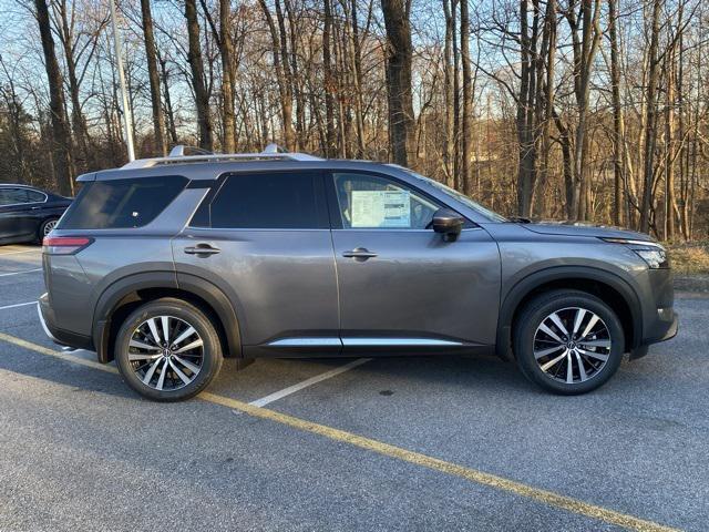 new 2025 Nissan Pathfinder car, priced at $54,715