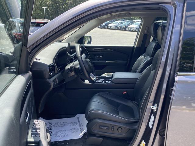 used 2024 Honda Pilot car, priced at $44,599