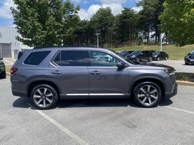 used 2024 Honda Pilot car, priced at $44,599