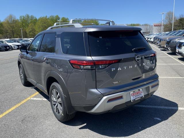 new 2025 Nissan Pathfinder car, priced at $39,400