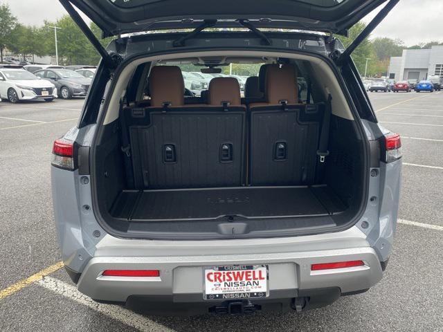 new 2025 Nissan Pathfinder car, priced at $45,132