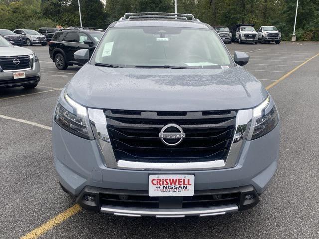 new 2025 Nissan Pathfinder car, priced at $45,132