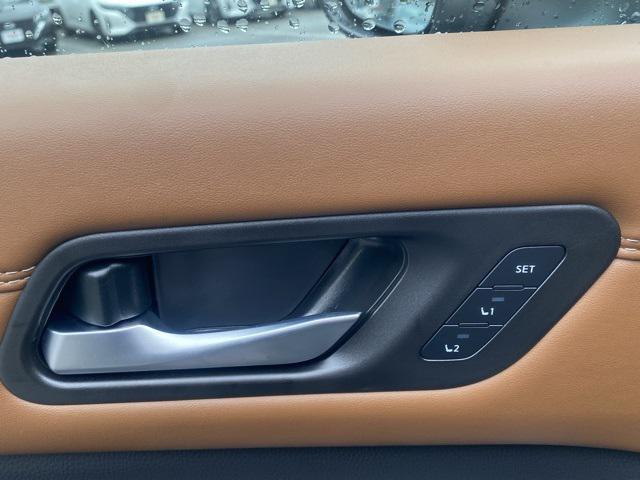 new 2025 Nissan Pathfinder car, priced at $45,132