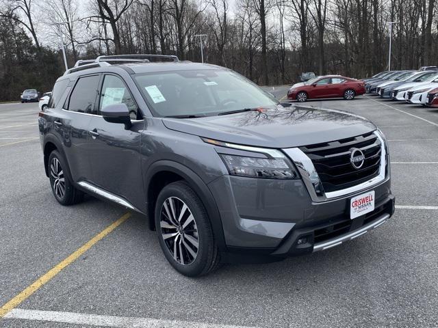 new 2025 Nissan Pathfinder car, priced at $49,218