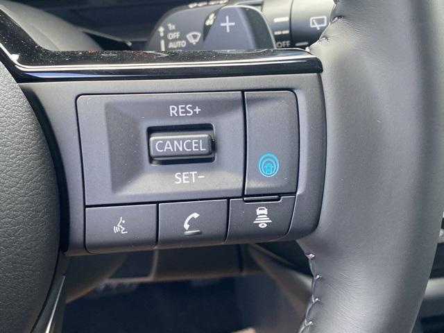 new 2025 Nissan Pathfinder car, priced at $43,723