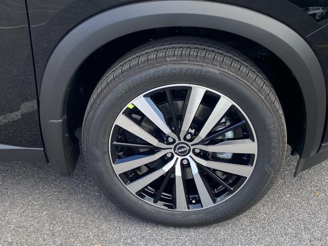 new 2025 Nissan Pathfinder car, priced at $43,723