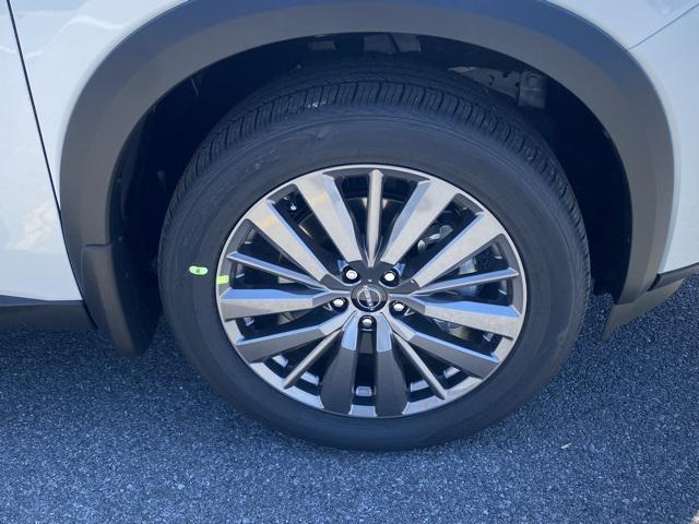 new 2025 Nissan Pathfinder car, priced at $42,300