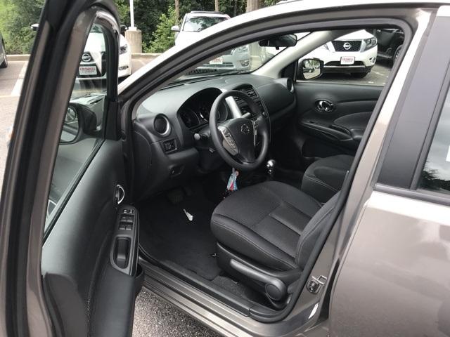 used 2015 Nissan Versa car