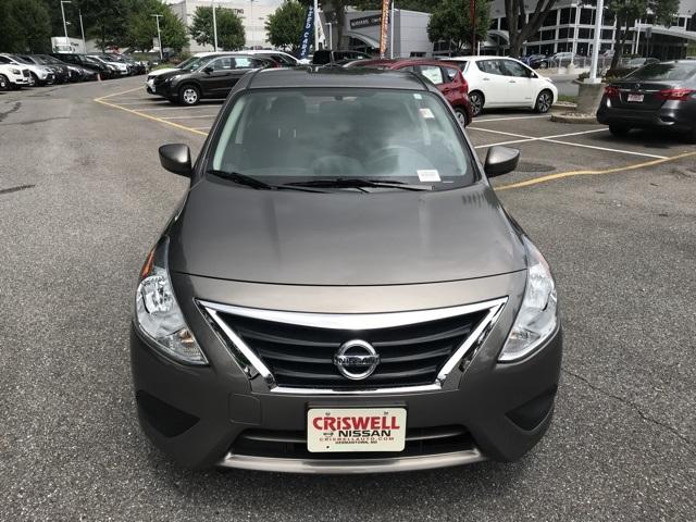 used 2015 Nissan Versa car