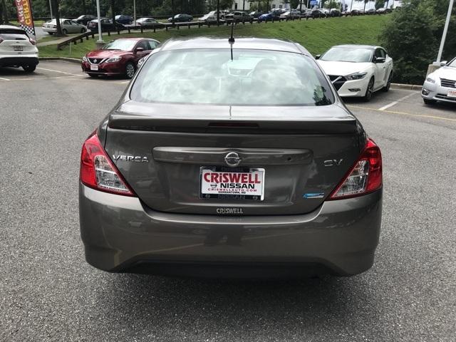 used 2015 Nissan Versa car