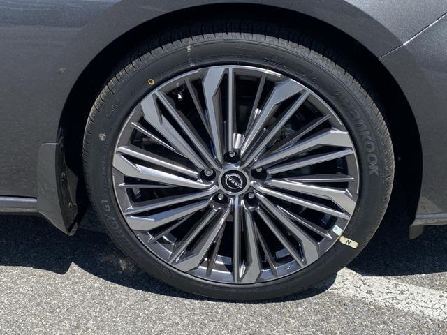 new 2025 Nissan Altima car, priced at $33,385