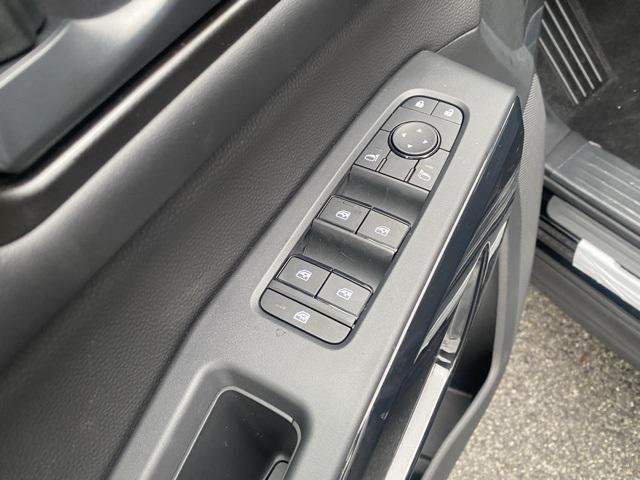 new 2025 Nissan Pathfinder car, priced at $43,890