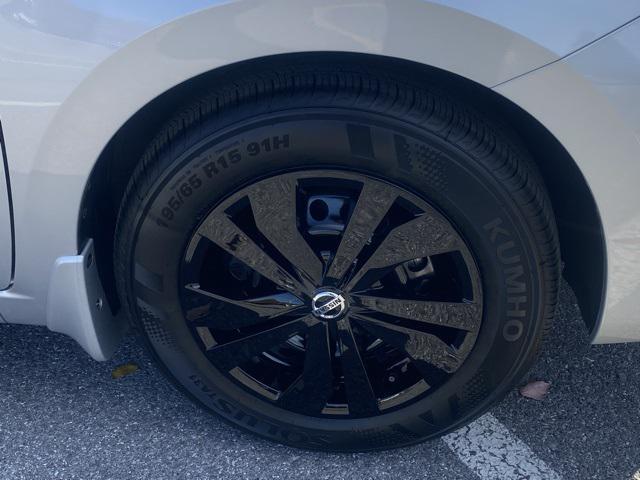 new 2025 Nissan Versa car, priced at $19,164