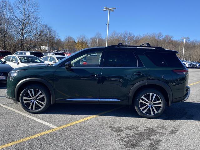 new 2025 Nissan Pathfinder car, priced at $55,300