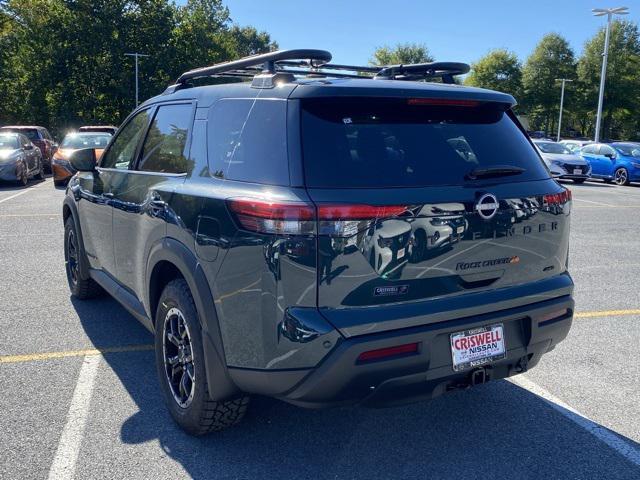 new 2024 Nissan Pathfinder car, priced at $45,204