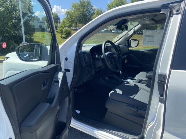 new 2025 Nissan Frontier car, priced at $31,615