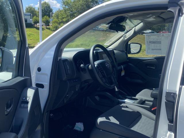 new 2025 Nissan Frontier car, priced at $31,615
