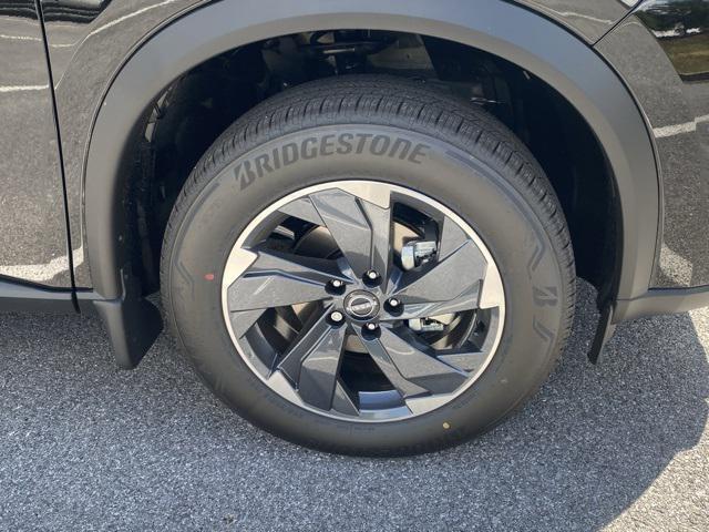 new 2025 Nissan Rogue car, priced at $33,973