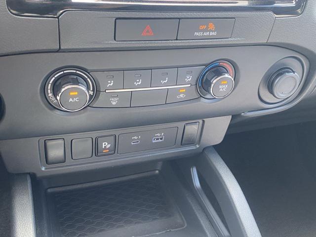 used 2022 Nissan Frontier car, priced at $25,999