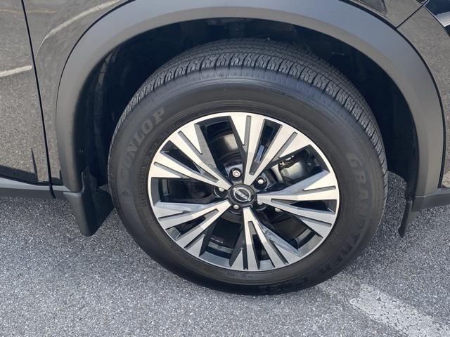 used 2023 Nissan Rogue car, priced at $24,899