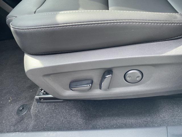new 2025 Nissan Murano car, priced at $45,726