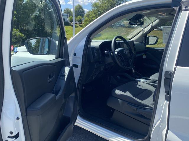 new 2025 Nissan Frontier car, priced at $31,615