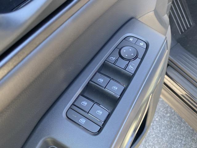 new 2025 Nissan Pathfinder car, priced at $39,490