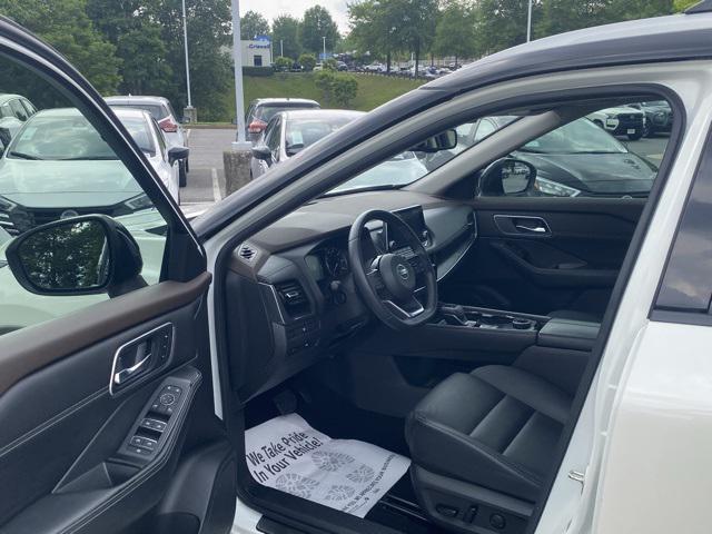 used 2021 Nissan Rogue car, priced at $25,599