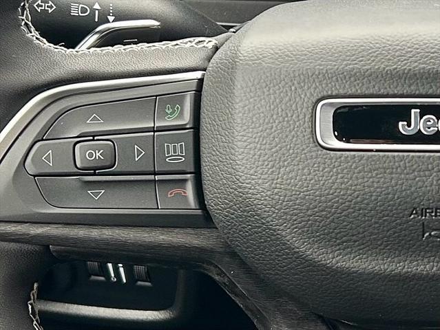 new 2025 Jeep Grand Cherokee car, priced at $47,240