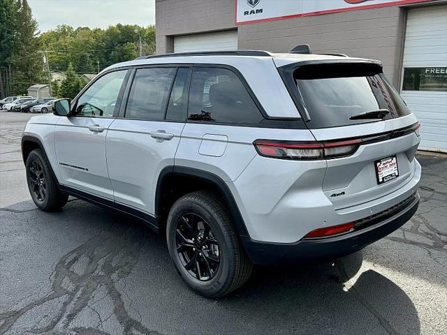 new 2024 Jeep Grand Cherokee car, priced at $44,530