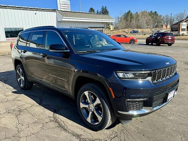 new 2024 Jeep Grand Cherokee L car, priced at $52,054