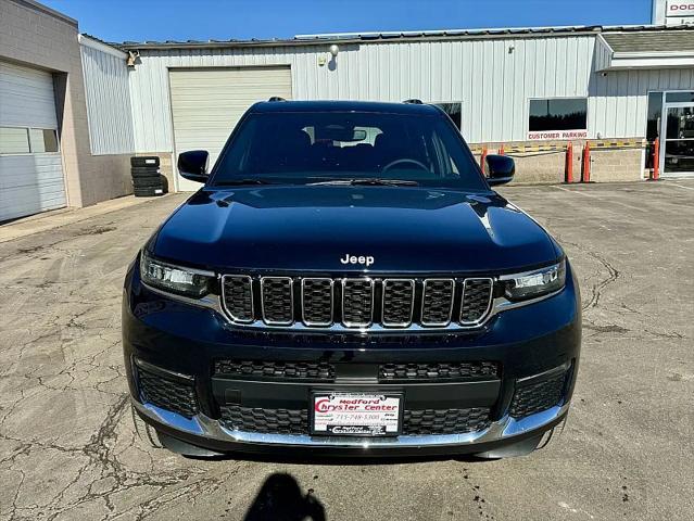 new 2024 Jeep Grand Cherokee L car, priced at $52,054