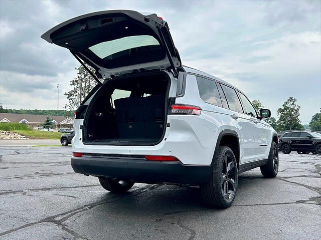 new 2025 Jeep Grand Cherokee L car, priced at $56,910