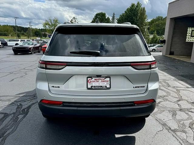 new 2024 Jeep Grand Cherokee car, priced at $47,832