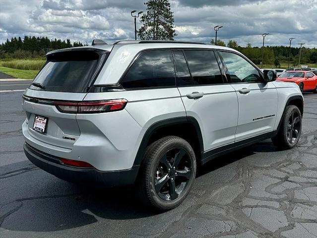 new 2024 Jeep Grand Cherokee car, priced at $47,832