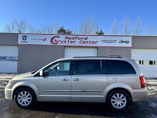 used 2015 Chrysler Town & Country car, priced at $12,478