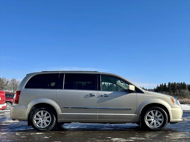 used 2015 Chrysler Town & Country car, priced at $12,478