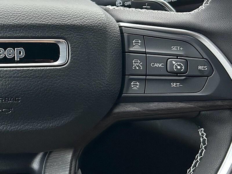 new 2025 Jeep Grand Cherokee L car, priced at $52,620