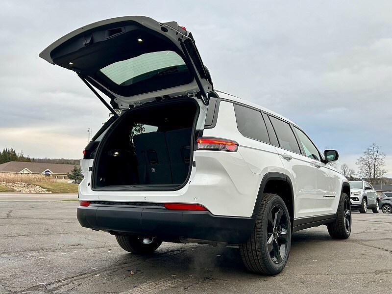 new 2025 Jeep Grand Cherokee L car, priced at $52,620